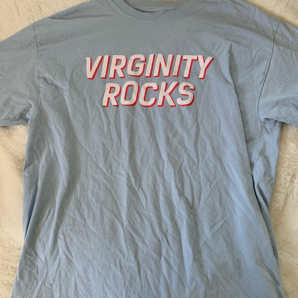 Blue Danny Duncan Virginity rocks T-shirt, Size Large